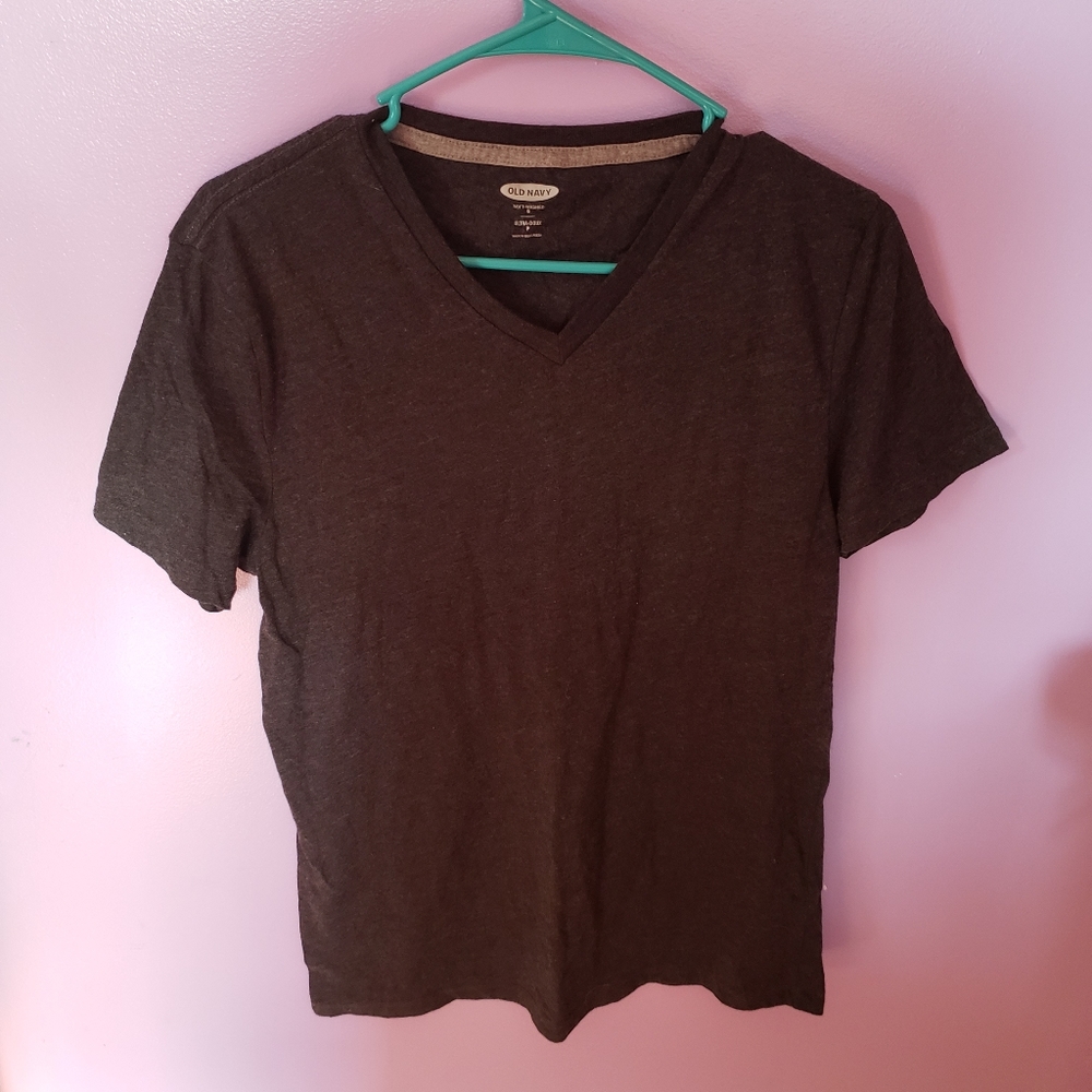 V neck tshirt